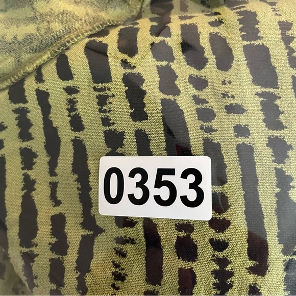 Habitat Express Cowl Pullover- Leaf Green black top 20353 - Picture 8 of 8